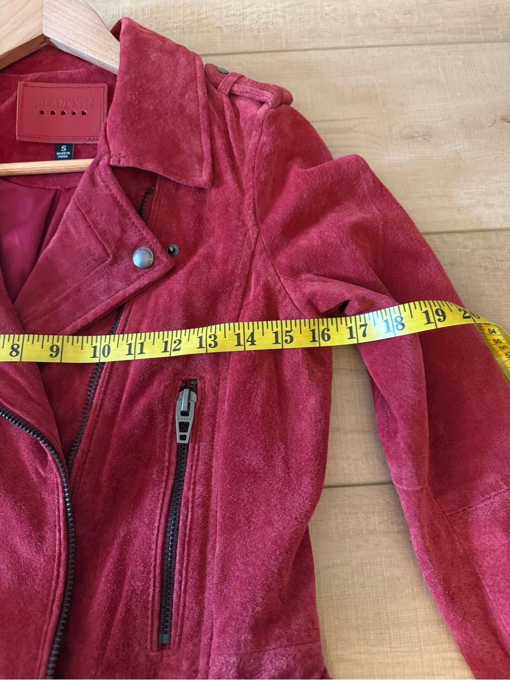 Blank NYC Women’s Suede Moto Zip Belted Jacket Berry Red Small - Picture 7 of 8